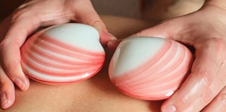 Relieve Pain with Hot Stone Massage